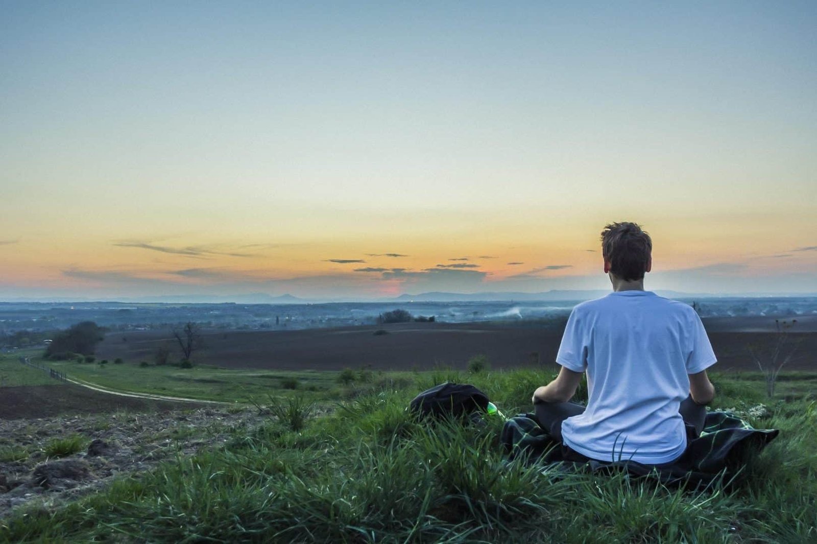 beach calm dawn 267967 e1554103801504